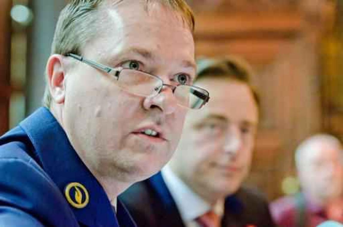 Geweld tegen politie in Antwerpen: "Dit moet echt stoppen"