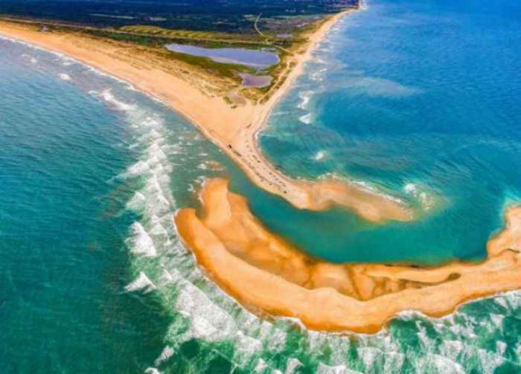 Voor de kust van North Carolina duikt een nieuw eiland op