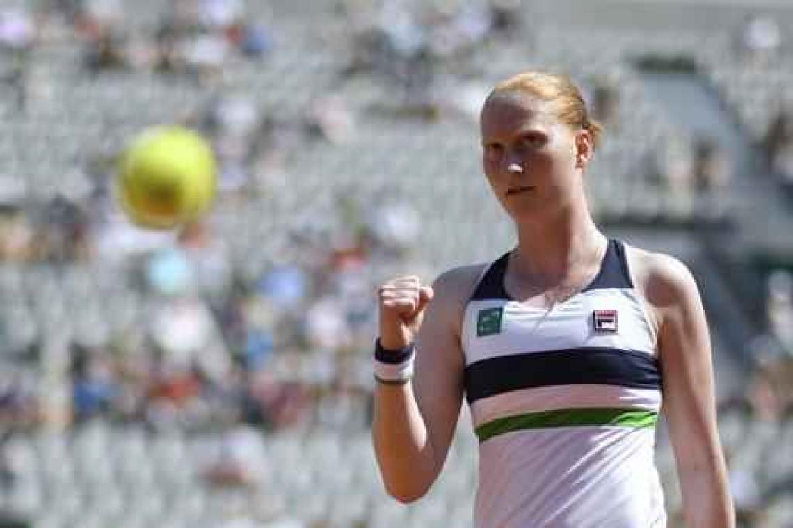 Alison Van Uytvanck neemt vlot eerste horde in kwalificaties Wimbledon