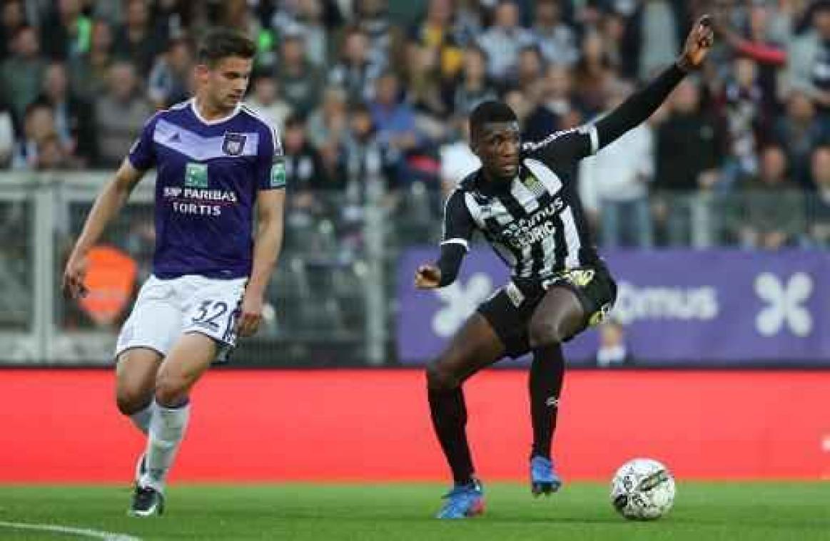 Anderlecht past voor Clinton Mata, bevestigt de kampioen