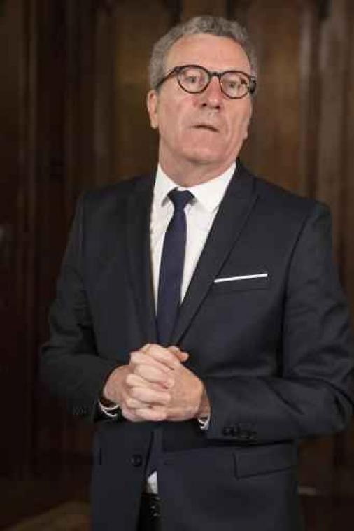 Yvan Mayeur behield vertrekpremie parlement