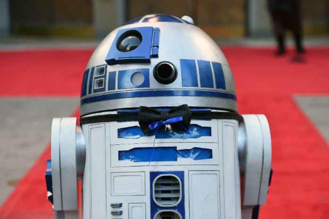 Star Wars'-robot R2-D2 brengt 2,76 miljoen dollar op bij veiling