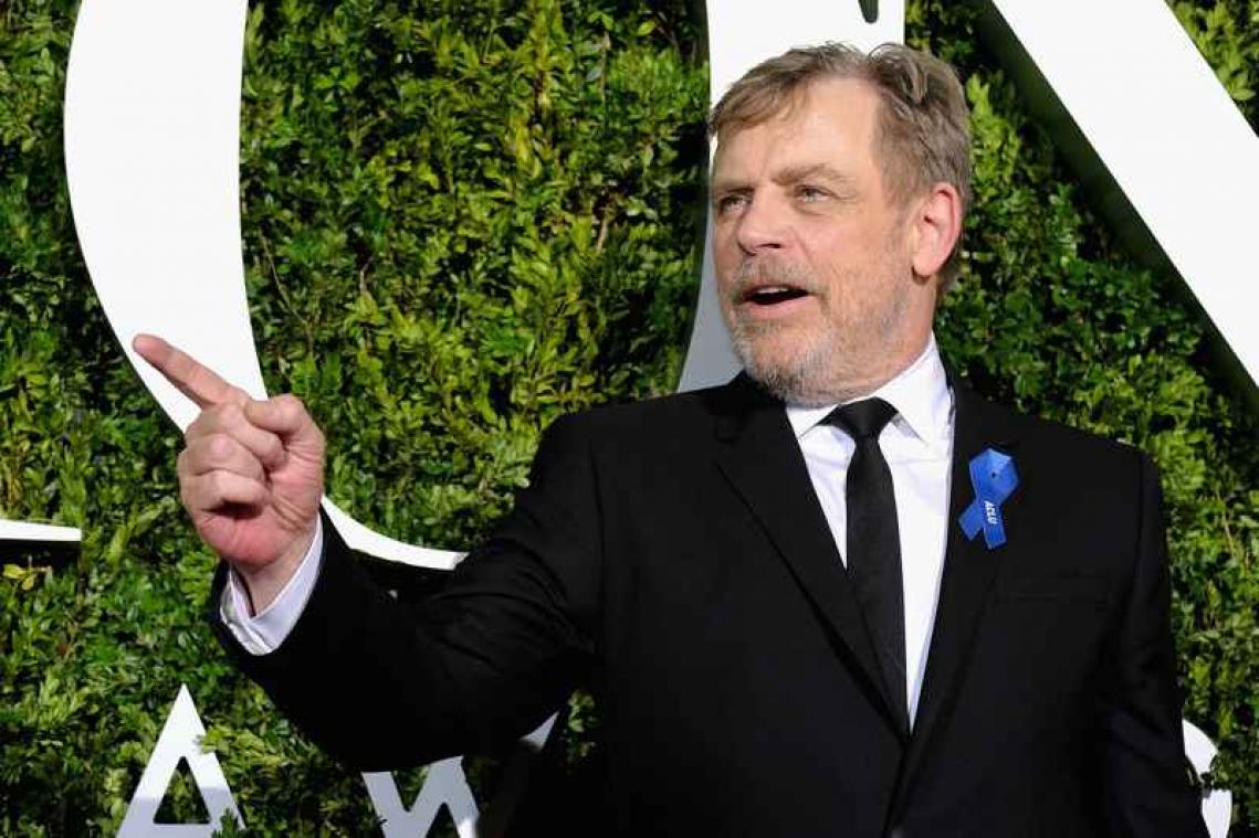 Geniepige spelprogrammeur zet Mark Hamill tegenover Darth Vader