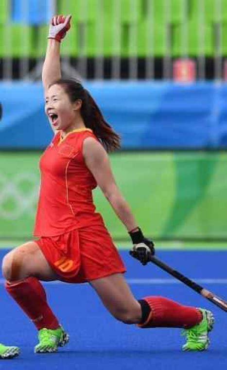 China plaatst zich als eerste voor finale