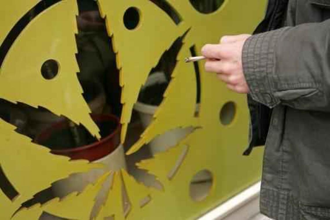 Aantal coffeeshops in Nederland weer licht gedaald