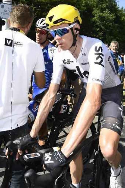 Peloton in Tour de France onderweg naar La Planche des Belles Filles