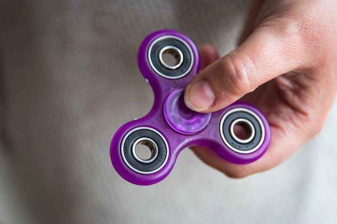 Er bestaat nu ook een fidget spinner voor je tepels