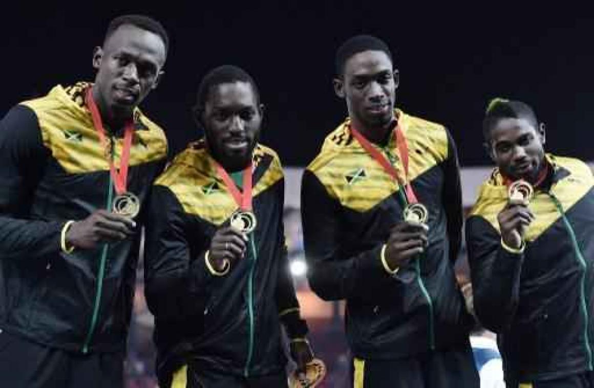 Jamaicaan die goud won aan zijde van Bolt test positief