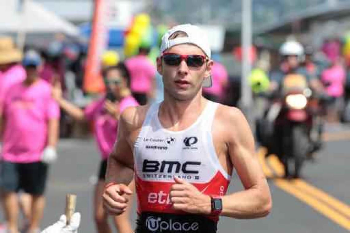 Triatleet Bart Aernouts wint Challenge Roth