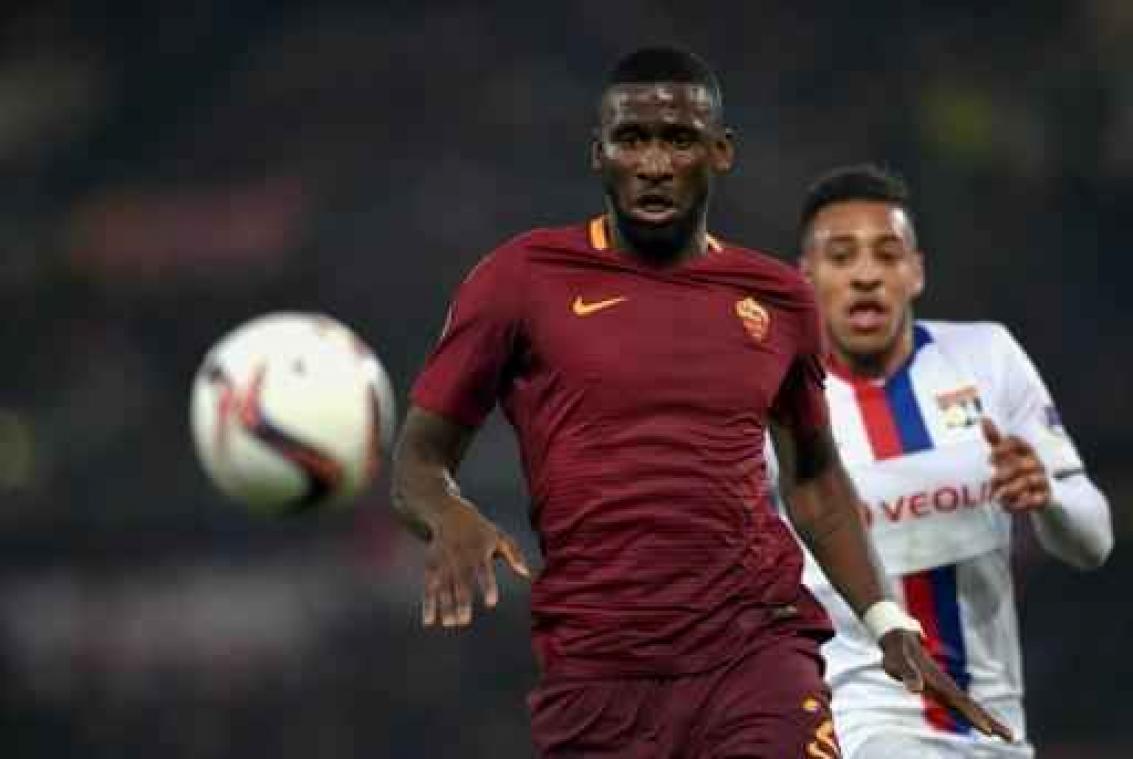 Duits international Antonio Rüdiger wisselt AS Roma voor Chelsea