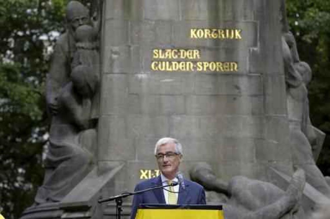 11 juli - Bourgeois wil arbeidsmarkt, gezondheidszorg en fiscaliteit overhevelen naar Vlaanderen