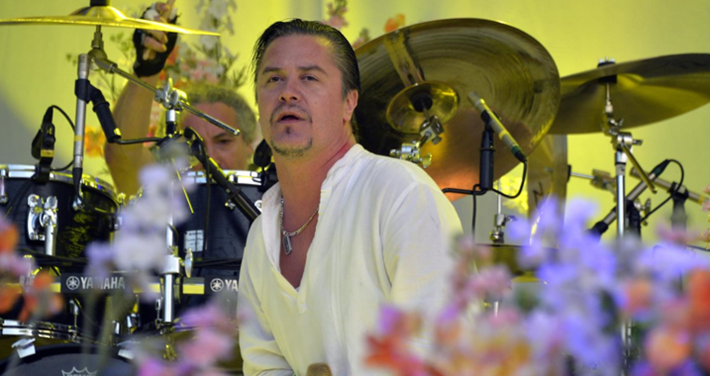 Faith No More vervangt Foo Fighters