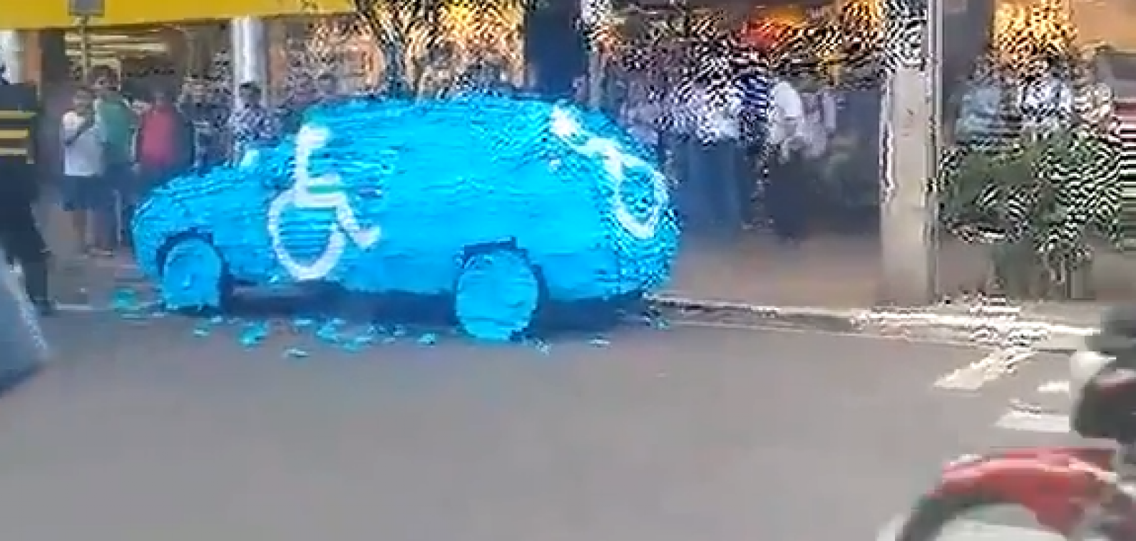 Dit gebeurt er als je onterecht parkeert op een gehandicaptenplaats