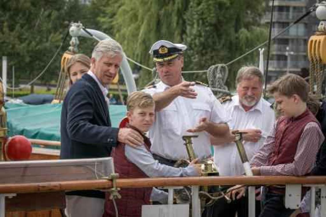 "Koning heeft recht om personenbelasting te betalen"