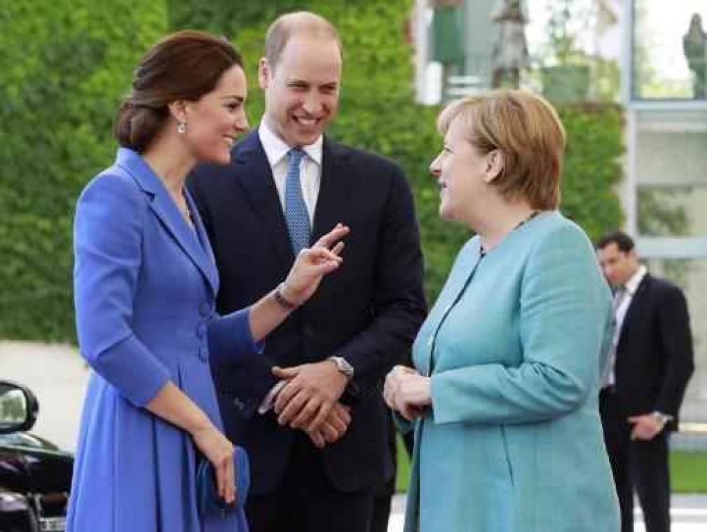Merkel ontvangt prins William en Kate in Berlijn