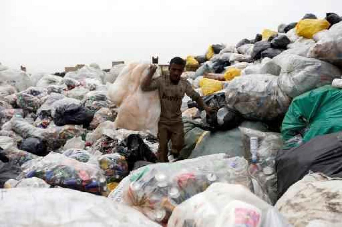 Tegen 2050 zal 12 miljard ton plastic afval zich opstapelen op vuilnisbelten of in natuur