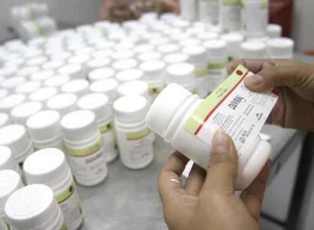 Meer dan helft van mensen met hiv-besmetting krijgt behandeling