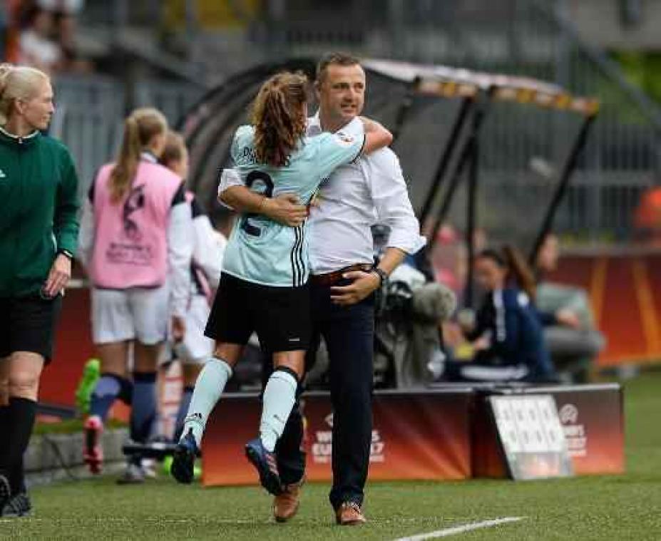 EK voetbal 2017 (v) - Historische zege tegen Noorwegen geeft Ives Serneels vertrouwen
