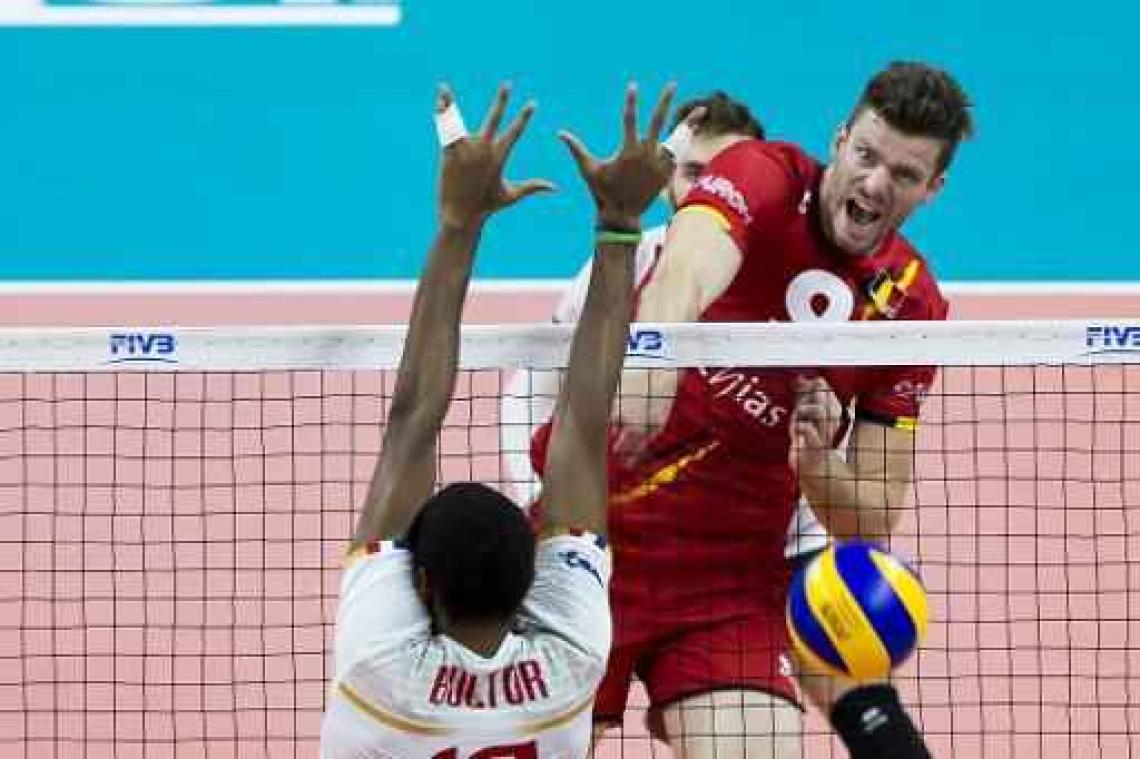 WK-kwalificaties volleybal (m) - Red Dragons halen het met 3-0 tegen Spanje, hun derde zege op rij