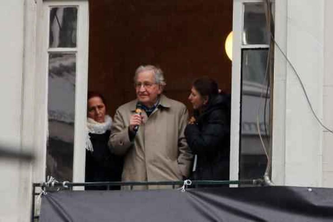Chomsky ziet in Russiagate ongewenste "afleiding" van veel belangrijkere kwesties