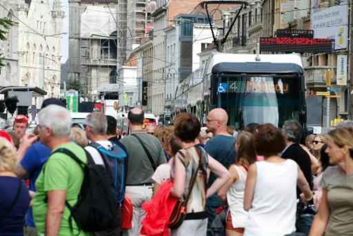 Gentse Feesten - Record voor De Lijn met 370.000 reizigers