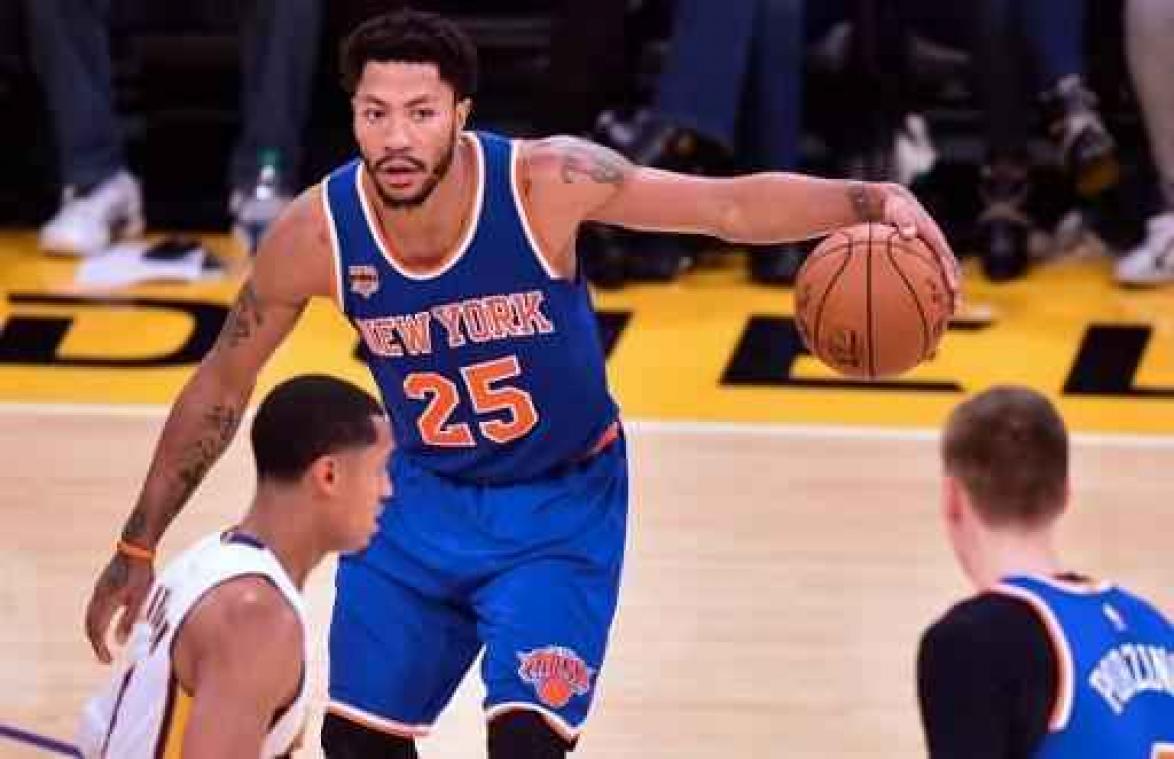 "Voormalig MVP Derrick Rose tekent bij Cleveland"