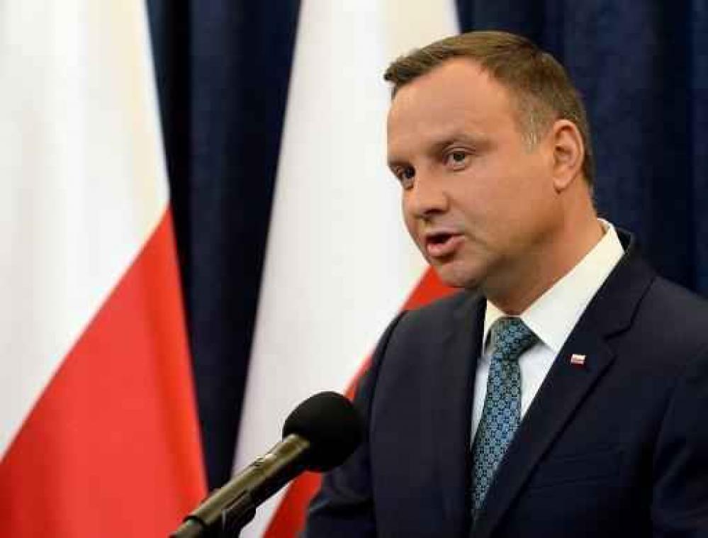 Poolse president ondertekent deel van omstreden justitiehervorming