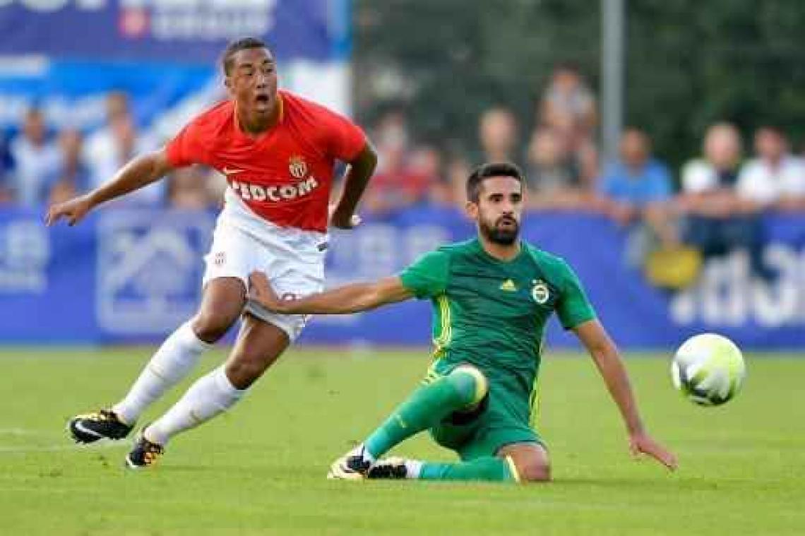 Tielemans stelt zich voor in Monaco: "Sterke passing en goed schot zijn mijn kwaliteiten"