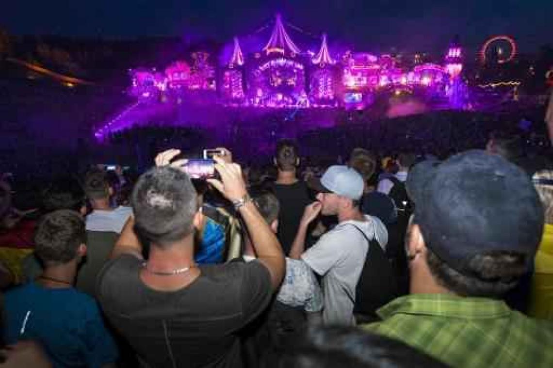 Screening Tomorrowlandbezoekers - "Overwinning voor de democratische rechtsstaat"