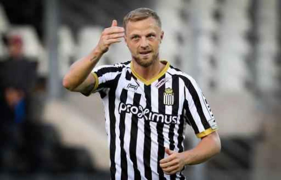 Jupiler Pro League - Charleroi wint met kleinste verschil van KV Kortrijk