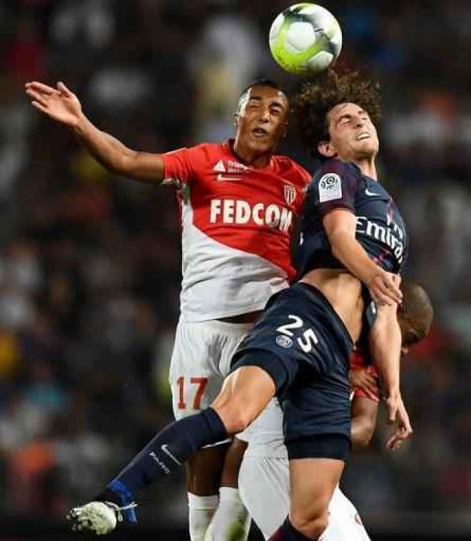 Belgen in het buitenland - PSG verslaat Monaco in Franse Supercup