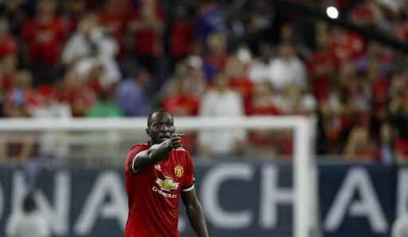 Belgen in het buitenland - Lukaku en Fellaini scoren voor Manchester United