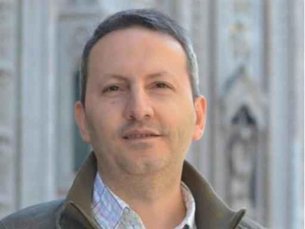 Opgesloten Iraanse VUB-professor krijgt op 2 augustus hoorzitting in Teheran