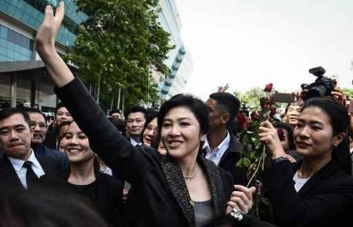 Thaise ex-premier riskeert tien jaar cel voor corruptie in "gepolitiseerd proces"