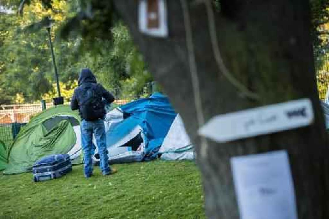 Onderzoek naar gedrag van politie tegenover vluchtelingen in Maximiliaanpark