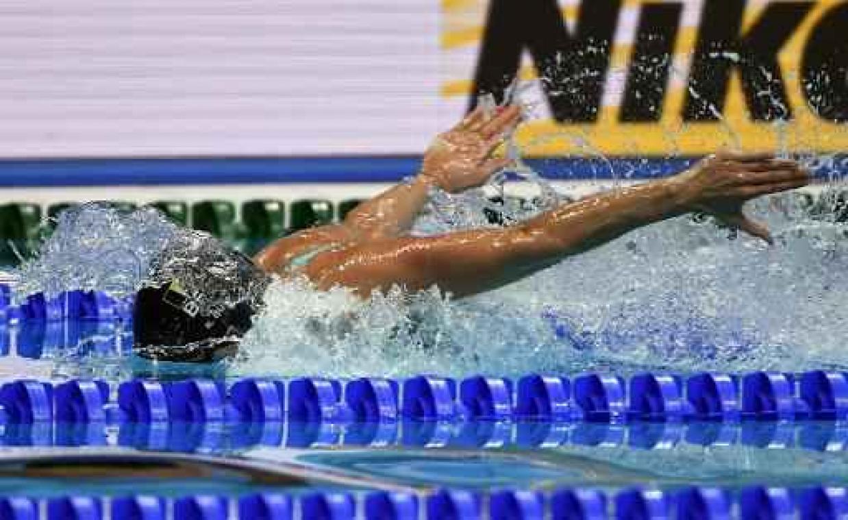WB kortebaan Berlijn - Kimberly Buys zet Belgisch kortebaanrecord neer in 100m wisselslag