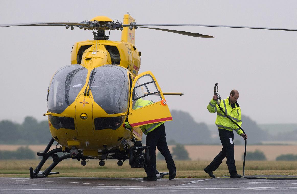 IN BEELD. De eerste werkdag van prins William