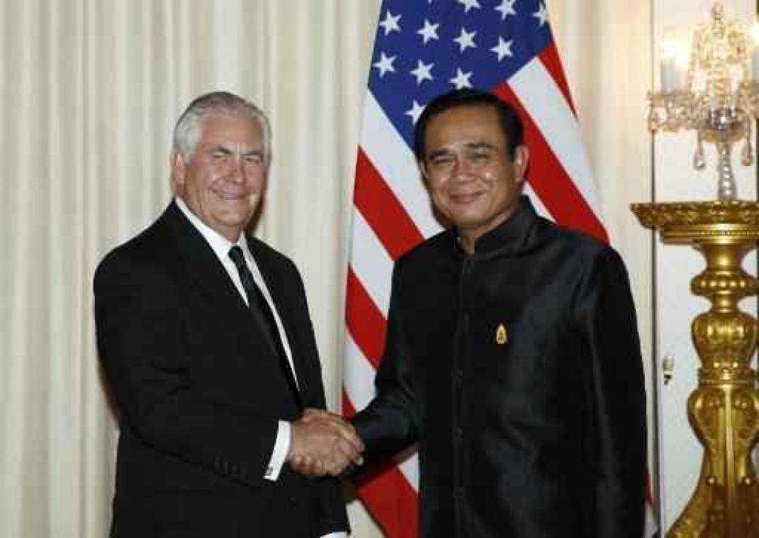 VS-minister zoekt in Bangkok steun van militaire junta om Pyongyang te isoleren