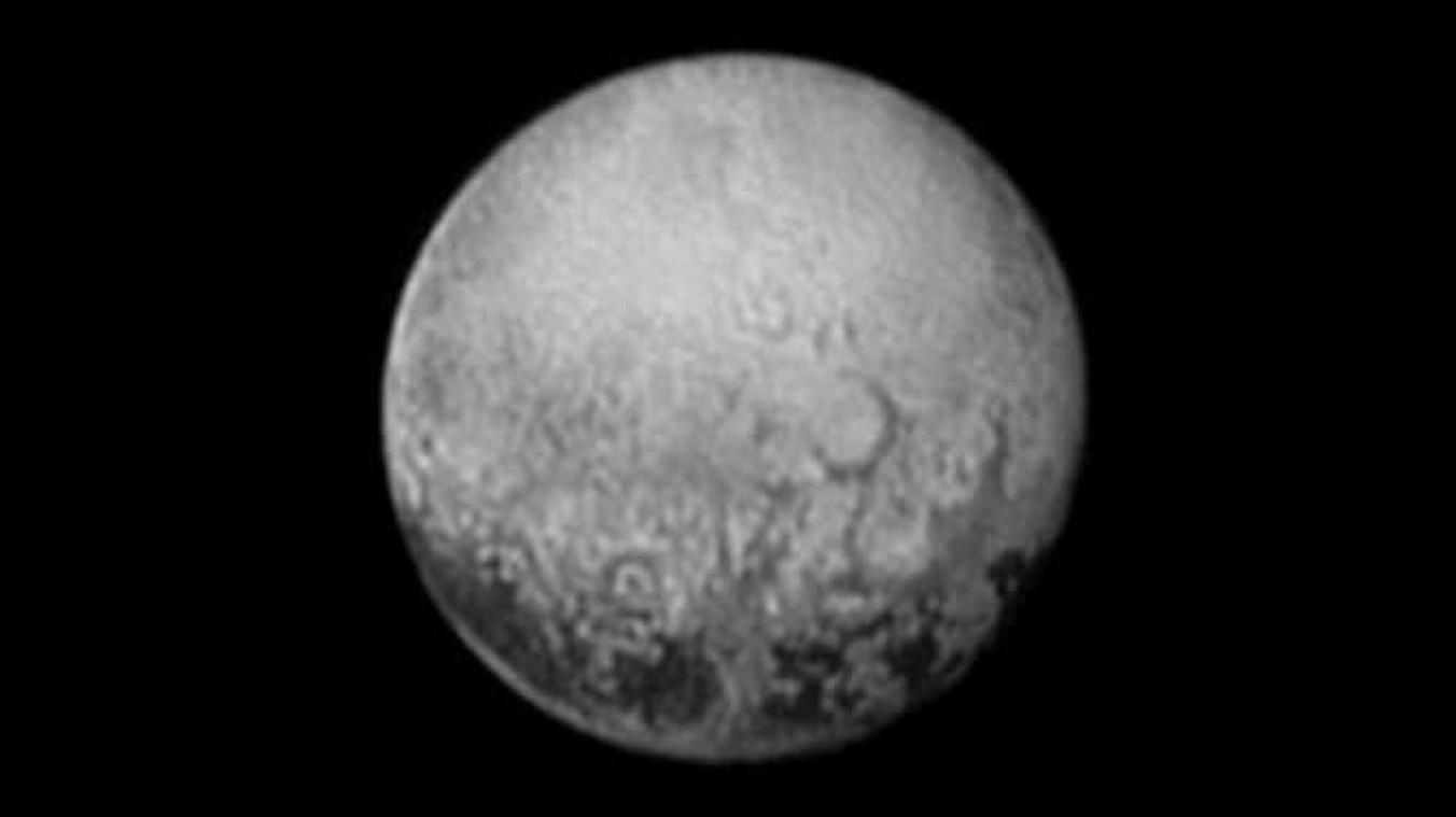 Ruimtesonde benadert Pluto dichter dan ooit