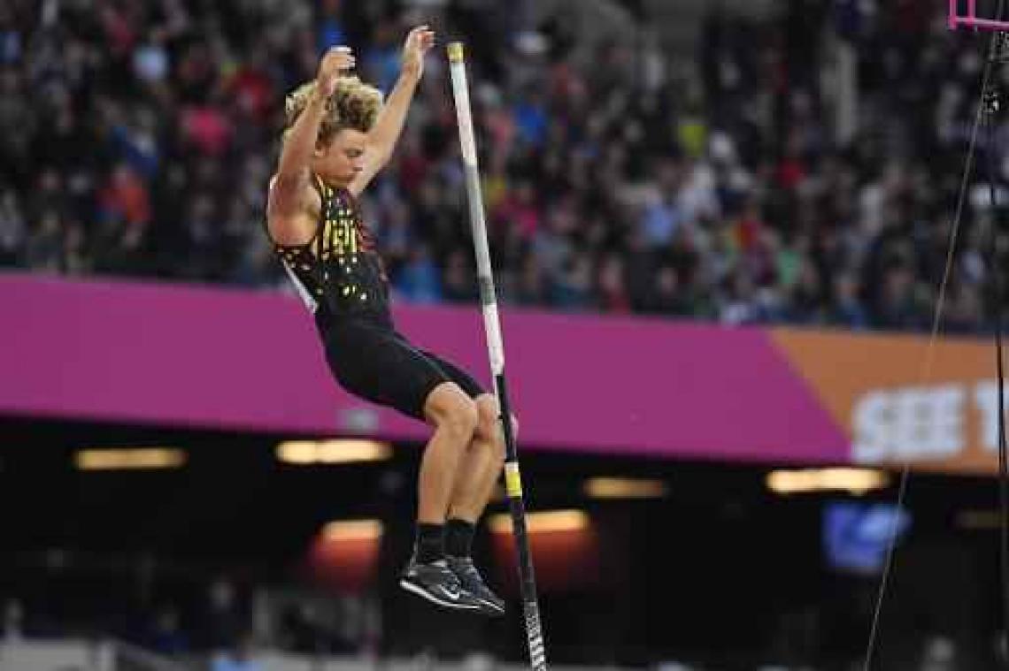 WK atletiek - Polsstokspringer Anaud Art niet over aanvangshoogte in finale