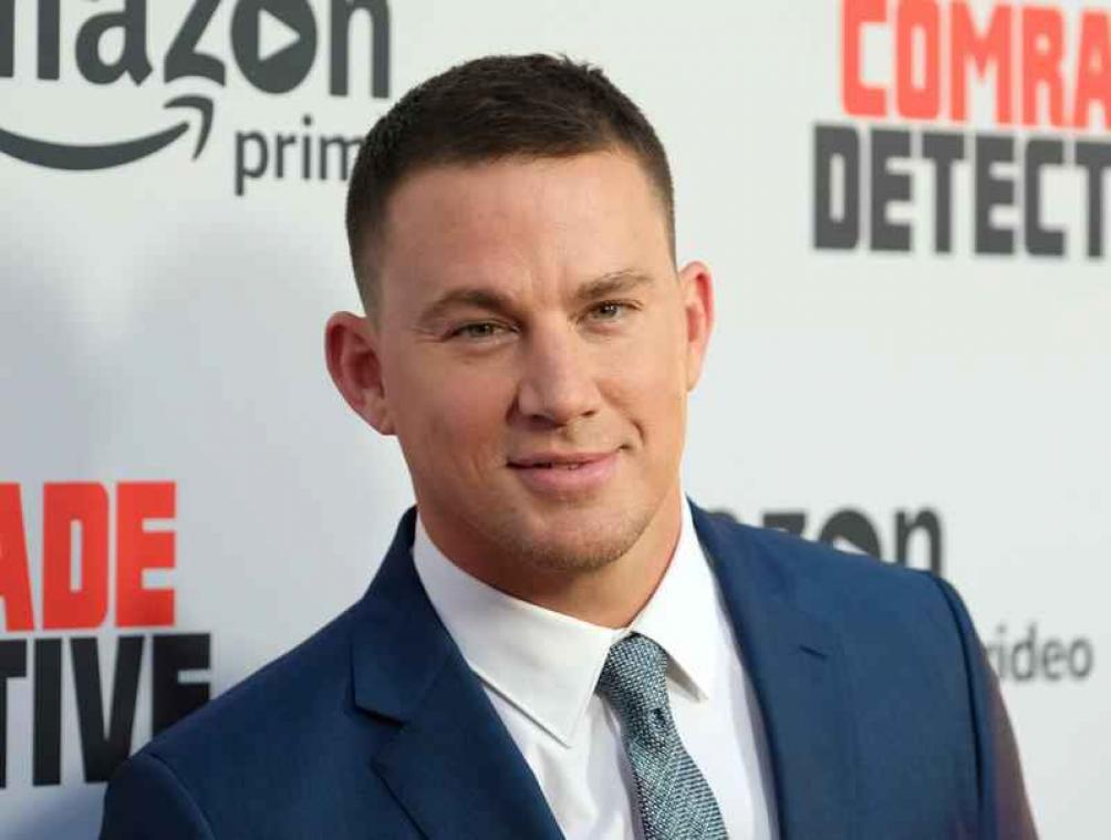 Channing Tatum trakteert caissière in tankstation op dansje