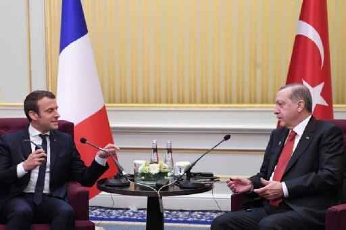Student Ihecs opgesloten in Turkije - Emmanuel Macron gaat Erdogan ontmoeten over dossier