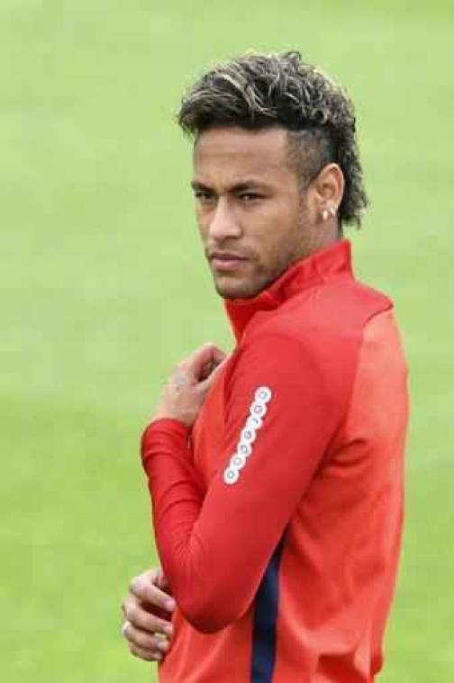 Neymar gaat Braziliaanse fiscus 2,1 miljoen euro terugstorten