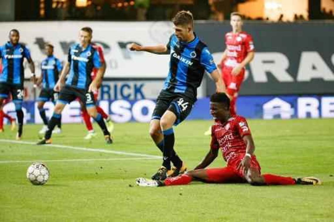 Jupiler Pro League - Johan Verbist gaat "duidelijke strafschopfase" bespreken met betrokken refs