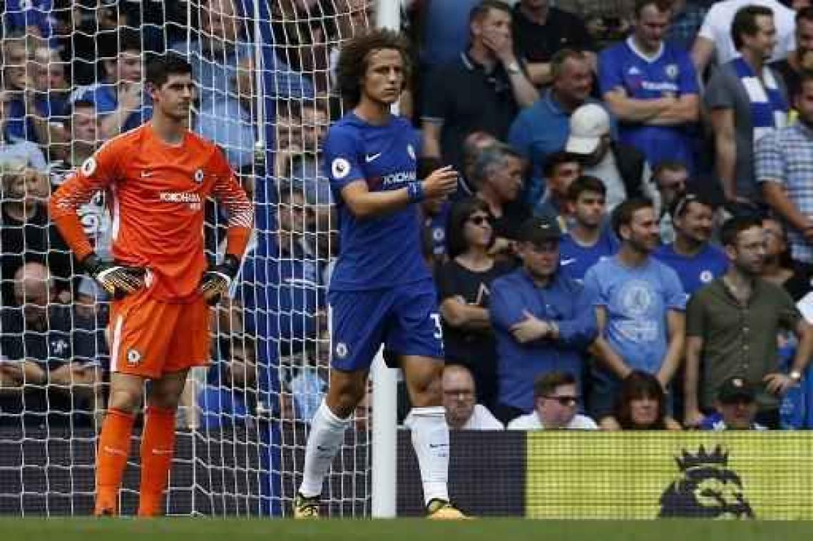 Belgen in het buitenland - Burnley smeert titelhouder Chelsea bittere thuisnederlaag aan