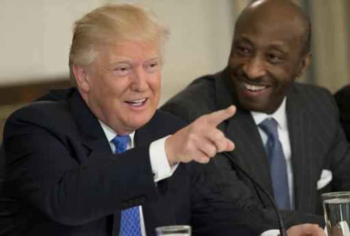 CEO Merck stapt uit adviesraad Trump na geweld Charlottesville