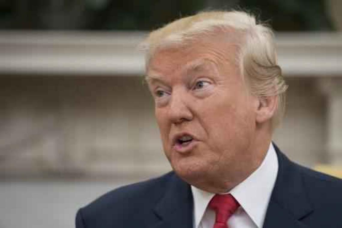 Trumps Twitterduim heeft last van ochtendhumeur
