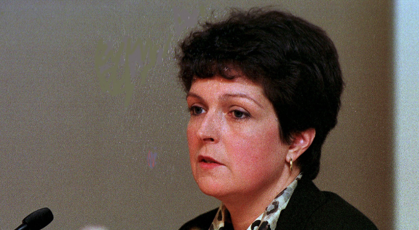 Vandaag twintig jaar geleden is voor het eerst een minister in functie bevallen in België.  Weet u wie het was?