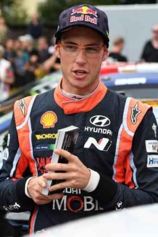 Rally van Duitsland - Mikkelsen op kop in Duitsland, Neuville schuift op naar zesde stek