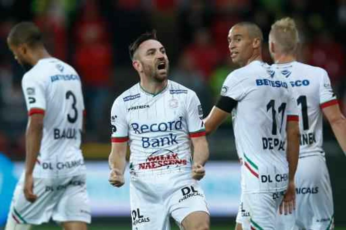 Jupiler Pro League - Zulte Waregem vernedert Standard op eigen veld